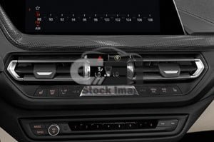 2021 BMW 2 Series M Sport 4 Door Sedan Climate control