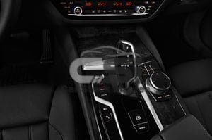 2021 BMW 5 Series  530e Sport 4 Door Sedan Gear shift