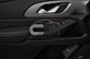 2021 Chevrolet Traverse 3LT 5 Door SUV Door controls