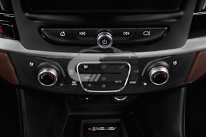 2021 Chevrolet Traverse High Country 5 Door SUV tempcontrol