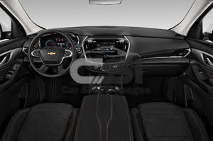 2021 Chevrolet Traverse LS 5 Door SUV Dash board
