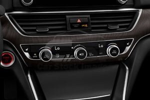 2021 Honda Accord Hybrid EX 4 Door Sedan Climate control