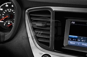2021 Hyundai Accent SE 4 Door Sedan - autoimagehub.com 2021 Hyundai Accent SE 4 Door Sedan airvents min
