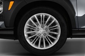 2021 Hyundai Kona SEL 4 Door SUV Wheel cap