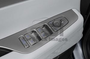 2021 Hyundai Palisade SEL 4 Door SUV Door controls