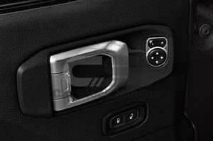 2021 Jeep Wrangler Rubicon 3 Door SUV Door controls