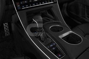 2021 Toyota Avalon Touring 4 Door Sedan - autoimagehub.com 2021 Toyota Avalon Touring 4 Door Sedan gearshift min