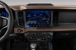 2024 Ford Bronco 4 Doors Outer Banks 5 Door SUV Audiosystem