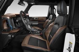 2024 Ford Bronco 4 Doors Outer Banks 5 Door SUV Frontseat
