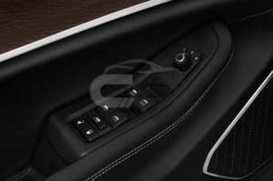 2024 Jeep Grand Cherokee L Limited 5 Door SUV Doorcontrols