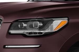 2024 Lincoln Navigator Reserve 5 Door SUV Headlight