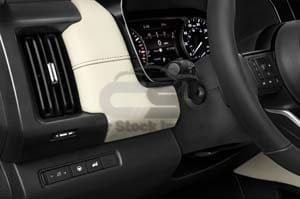 2024 Nissan Pathfinder SL 5 Door SUV Airvents